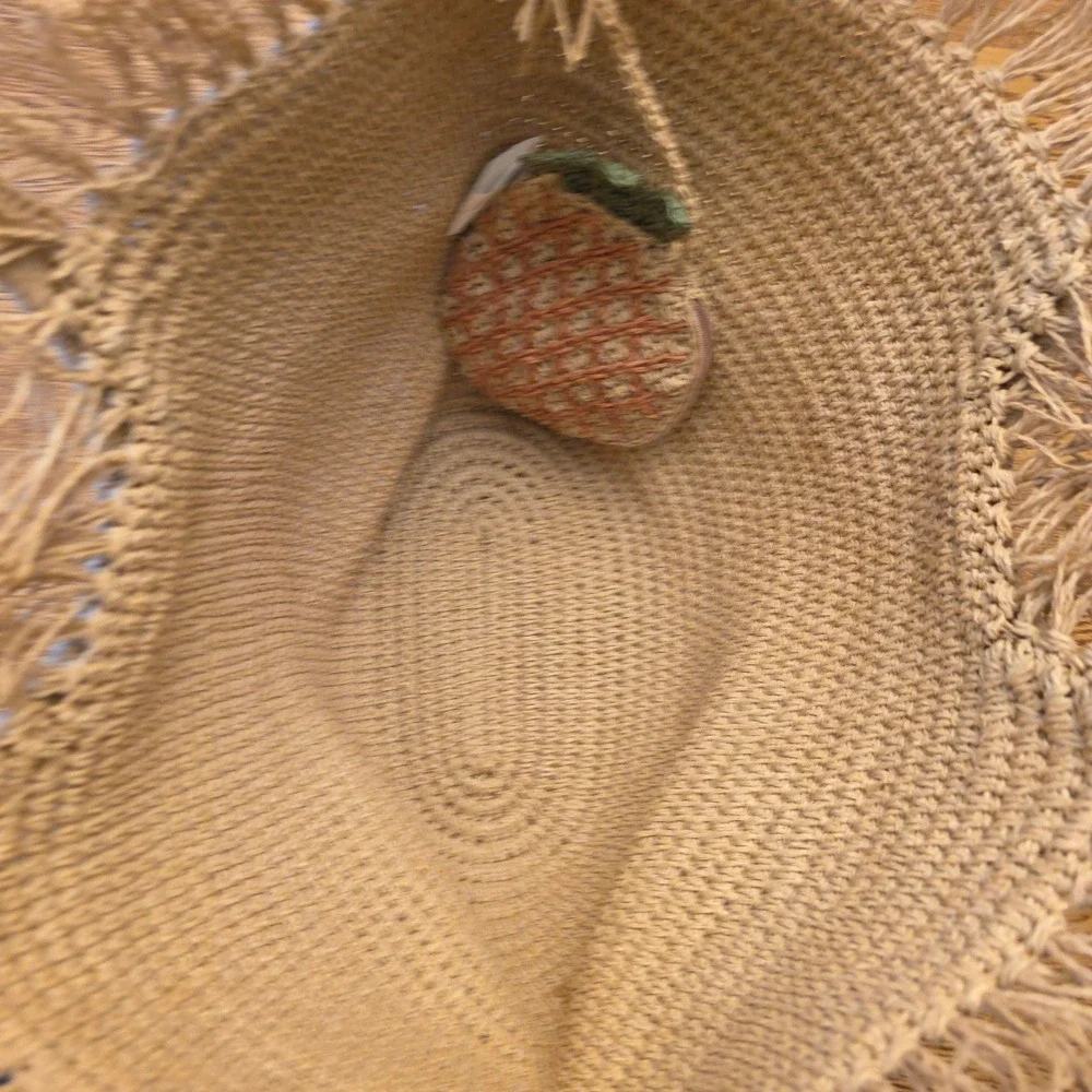 2pc Liz Claiborne Woven Straw Tote Bag Pineapple Fringed Beach Resort Coin Purse